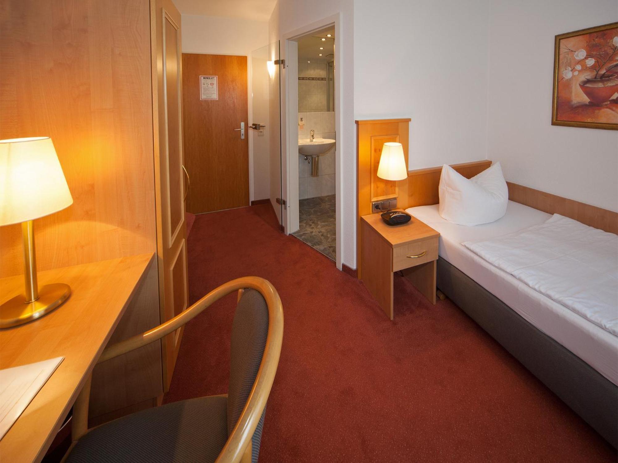 Hotel Engel Rheinmunster Phòng bức ảnh
